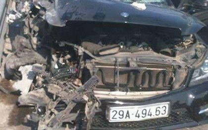 Lời khai của tài xế xe Mercedes đâm đuôi xe tải khiến 3 người tử vong