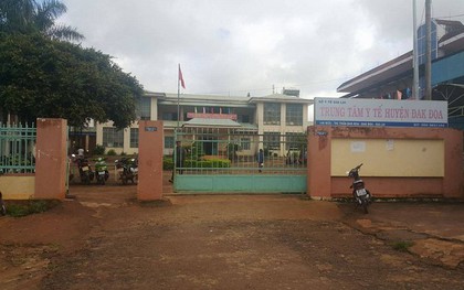 Hy hữu: Đang đi cấp cứu, bệnh nhân bất ngờ nhảy xuống xe thiệt mạng