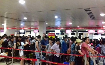 Do lỗi kỹ thuật, một chuyến bay phải hoãn hơn 5 giờ