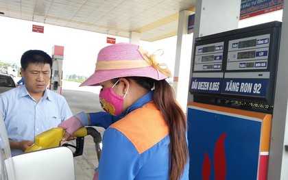 Giá xăng tăng cao nhất kể từ đầu năm