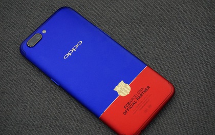 Cận cảnh OPPO R11 Barcelona độc nhất vô nhị tại VN: Mạ vàng 18K, phối màu cực chất nhưng chỉ để trưng bày và không bán