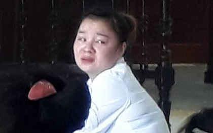 Lừa bán cháu gái 135 triệu, dì khóc như mưa