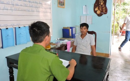 Vác súng dạng AK bắn bạn học cũ thủng hai má