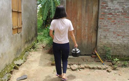 Thiếu phụ bị gã trai 9x uy hiếp rồi kéo ra bãi ngô đánh đập, làm nhục
