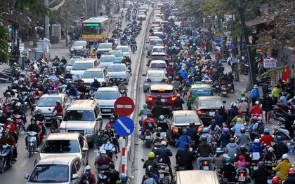 Hà Nội sẽ thu phí phương tiện giao thông ở một số khu vực có nguy cơ ùn tắc
