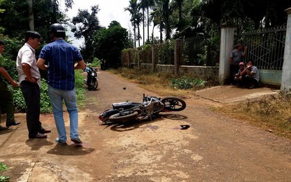 Bị bạn gái cũ từ chối gặp, thanh niên rút dao đâm 2 người thương vong rồi tự sát