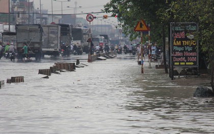 Mưa lớn, nhiều nơi ở Đồng Nai và Bà Rịa - Vũng Tàu ngập nặng