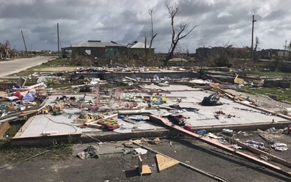 Đảo Barbuda sạch bóng người sau siêu bão Irma