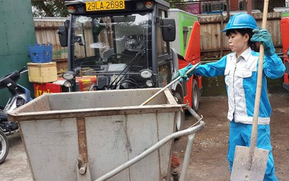Giây phút hãi hùng ám ảnh nữ lao công trong cơn bão