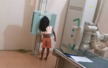 Hiệu trưởng nói không có trách nhiệm thăm hỏi học sinh bị cổng trường đè gãy vai muốn nói lời xin lỗi