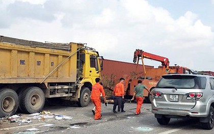 Nạn nhân kể lại giây phút kinh hoàng vụ tai nạn xe khách ở Sóc Sơn