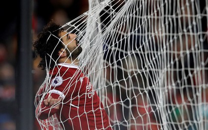 Liverpool sút mãi không vào, bật bãi Top 4