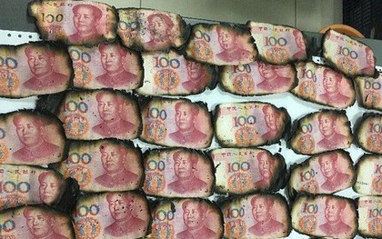 Đốt than sưởi ấm, cụ ông vô tình đốt cháy gần 40 triệu đồng tiền mặt
