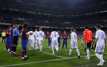 Barca sẽ không xếp hàng chào đón Real Madrid ở "Kinh điển"