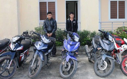 Lấy thẻ nhân viên của vợ, ngang nhiên vào công ty trộm 21 chiếc xe máy