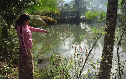 Đồng Nai: Rủ nhau ra ao nước sau nhà chơi và tắm, ba đứa trẻ 5, 3 và 2 tuổi chết đuối thương tâm