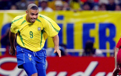 Ronaldo "béo" tiết lộ lý do để kiểu tóc "thằng Bờm" ở World Cup 2002
