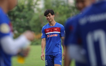 Công Phượng gặp lại “Messi Campuchia”: Vào sân đã... rồi tính!