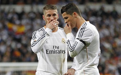 Ramos gọi điện hỏi han, Ronaldo trả lời sẽ rời Real