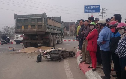 Đôi nam nữ bị xe tải cán chết thương tâm ở Hà Nội
