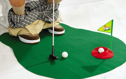 Nếu muốn học chơi golf nhưng chưa có điều kiện, Công Phượng có thể bắt đầu từ đây