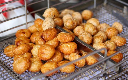 Chỉ 1,5k/chiếc, đố bạn tìm ra hàng bánh rán mặn nào rẻ hơn ở hàng này giữa Hà Nội