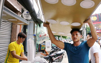Xe xôi vỉa hè của 2 "hot boy" có bí quyết gì khiến người Sài Gòn tấp nập chờ mua 10 năm qua?