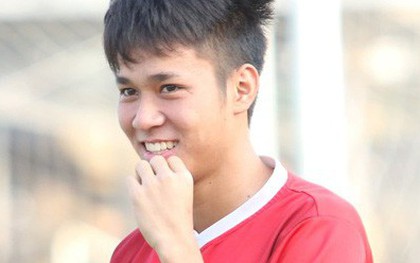 Thêm một "Hot boy U19" với nụ cười ngọt ngào, được ví là "hậu duệ" của Văn Toàn