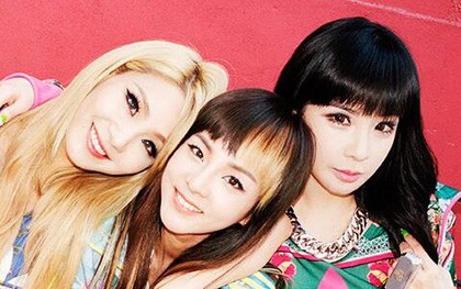 Dù 2NE1 đã tan rã nhưng Park Bom và Dara vẫn khiến fan ấm lòng vì hành động này dành cho CL