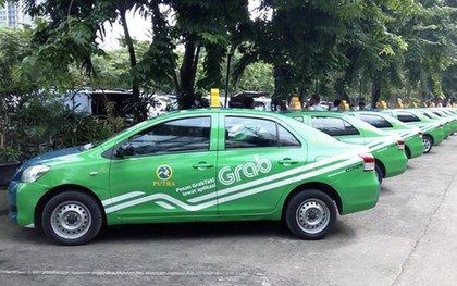 Trong khi Vinasun chờ kết quả vụ kiện, Grab đã bắt tay với taxi truyền thống khác để triển khai GrabTaxi