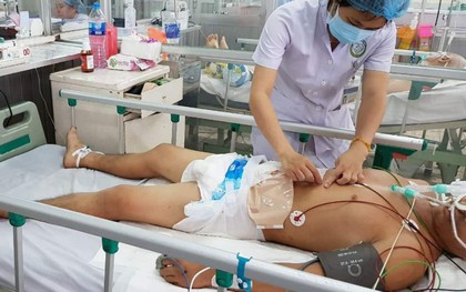 Người đàn ông sống sót thần kỳ sau 27 ngày điều trị vì bị cưa máy cắt ngang bụng kinh hoàng