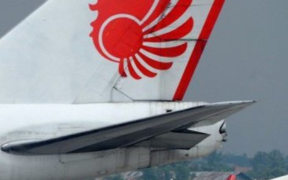 Indonesia xác nhận máy bay chở khách Boeing 737 lao xuống biển