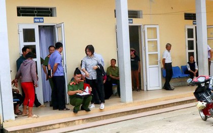 Ngã ở sân trường, một trẻ mầm non tử vong thương tâm