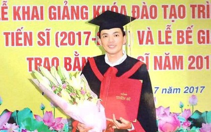 Giảng viên đại học đã có vợ nhưng sống như vợ chồng với 3 phụ nữ