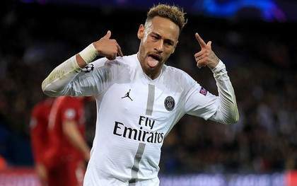 Neymar ghi bàn và lập kỷ lục giúp PSG đẩy Liverpool đến sát miệng vực