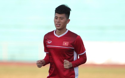 Trọng "ỉn" nhấn mạnh Việt Nam "rất khó khăn" khi đối đầu với Lào ở trận ra quân AFF Cup 2018