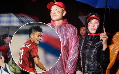 Mẹ Quang Hải nói về kết quả hòa 2-2 trận chung kết lượt đi AFF Cup: "Tôi đã dự đoán từ trước, cơ hội chia đều cho hai bên"