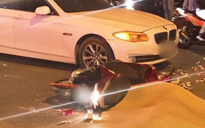 Hà Nội: Va chạm mạnh với xe BMW ngã xuống đường, cô gái bị xe buýt cán tử vong