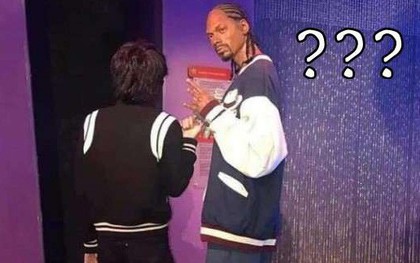 Thực hư tấm ảnh Sơn Tùng M-TP đứng cạnh Snoop Dogg: Chỉ là người khác chụp cùng tượng sáp!