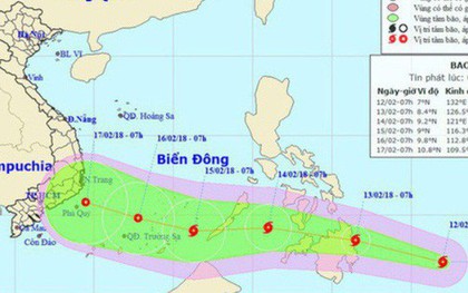 Chuyên gia khí tượng: Khả năng bão Sanba giật cấp 11 sẽ suy yếu trước khi vào Biển Đông
