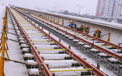 Chùm ảnh: Hơn 2,5km đường ray tàu trên cao tuyến Metro Bến Thành -  Suối Tiên ở Sài Gòn đã hoàn thành