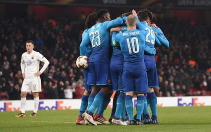 Thủng lưới 2 bàn trong 2 phút, Arsenal hú vía bước tiếp ở Europa League