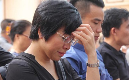 Hà Anh, Bảo Thanh gửi lời chia buồn khi bố MC Thảo Vân đột ngột qua đời
