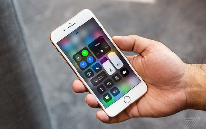 Đây là âm mưu của Apple khi iPhone vẫn không thể tắt hẳn Wi-Fi bằng phím tắt nhanh