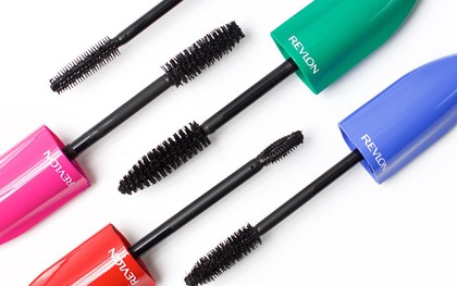 Nếu mascara có dấu hiệu này, bạn nên vứt nó đi ngay và luôn