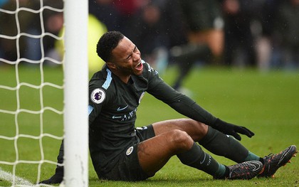 Man City đánh rơi chiến thắng vì phung phí nhiều cơ hội