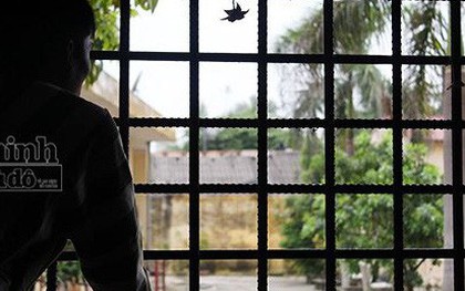 Nỗi nhớ nhà của phạm nhân gặp người thân gần nhất đã 3 mùa Tết