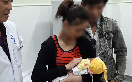 Cô gái 23 tuổi đến nhận lại con sau 10 ngày bỏ rơi tại bệnh viện ngày Tết
