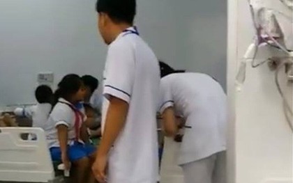 Gần 100 học sinh trường tiểu học sau khi uống sữa nghi bị ngộ độc