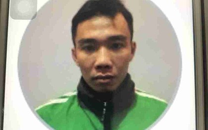Tài xế Grab dùng dao cướp iPhone rồi nhờ mẹ đem trả